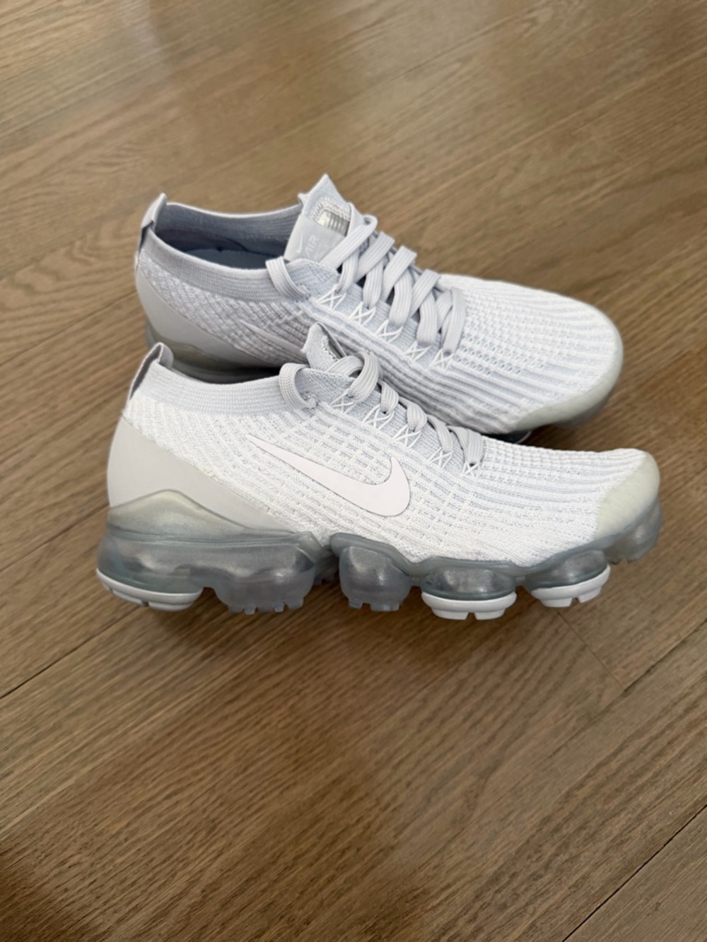 Nike Air VaporMax Flyknit 3 Sneakers Platinum Women's Size 7